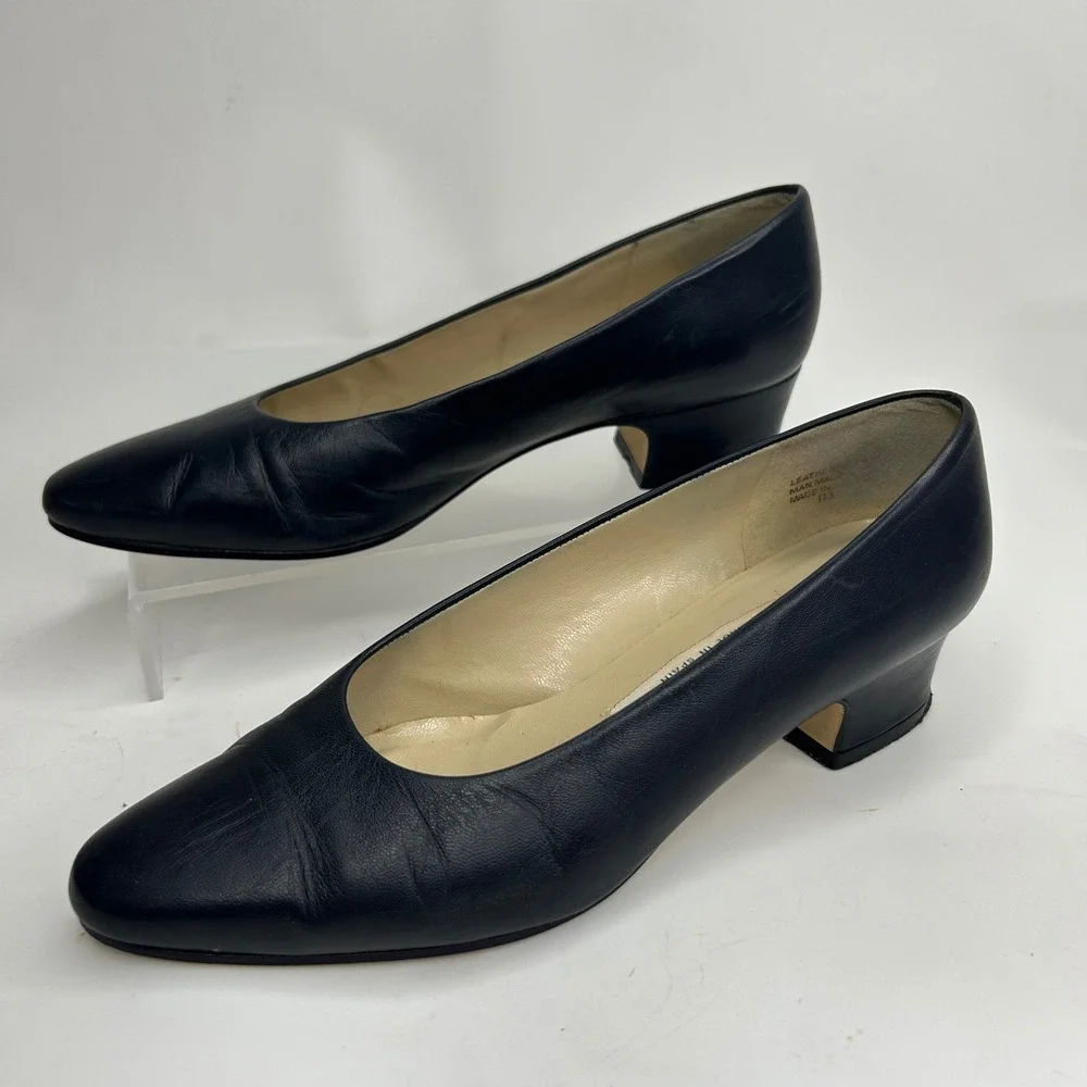 Etienne Aigner Madison Navy Blue Leather Block Heel Pumps Shoes Made Spain 6.5M